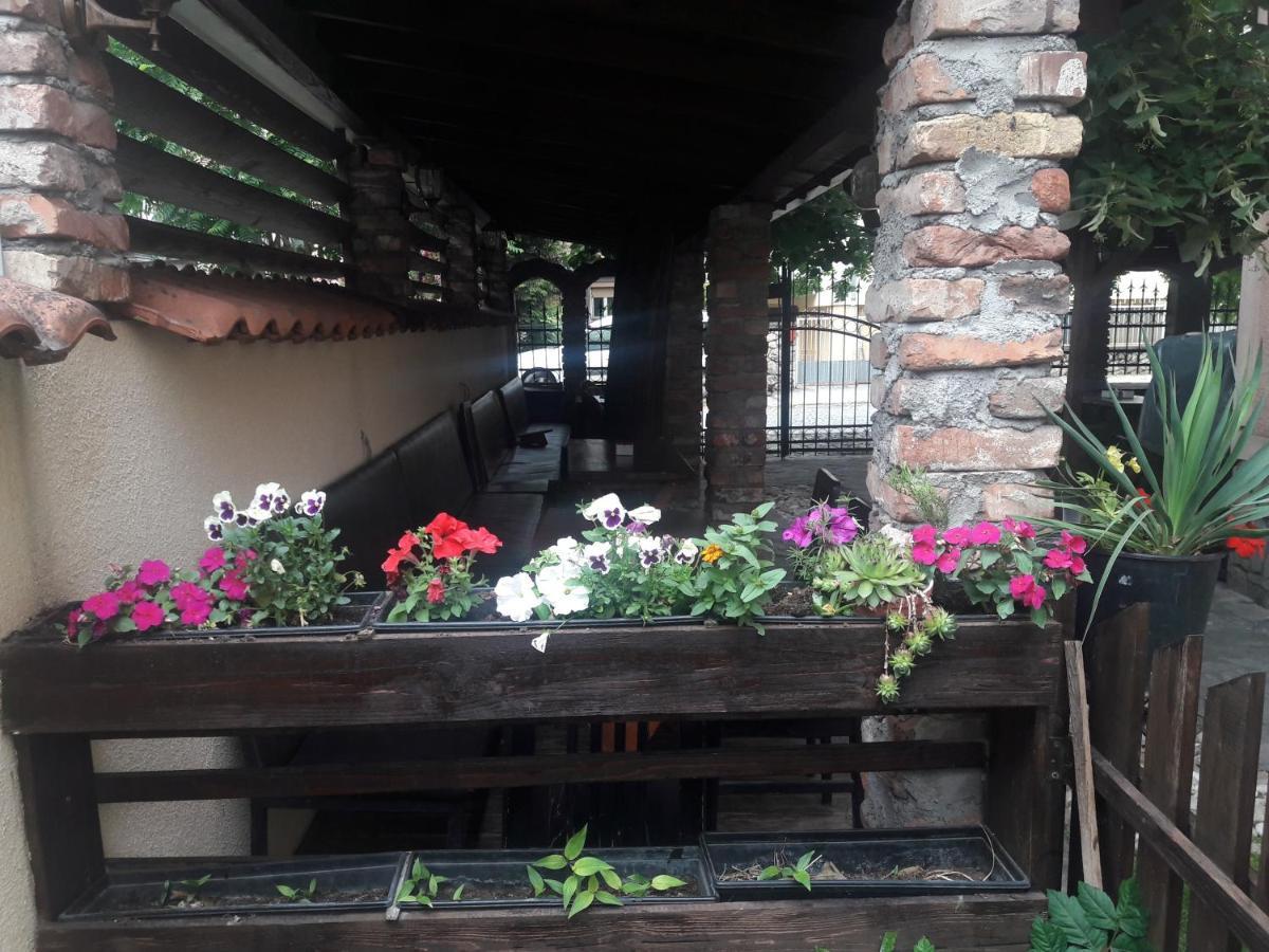 Villa Iva Escópia Exterior foto